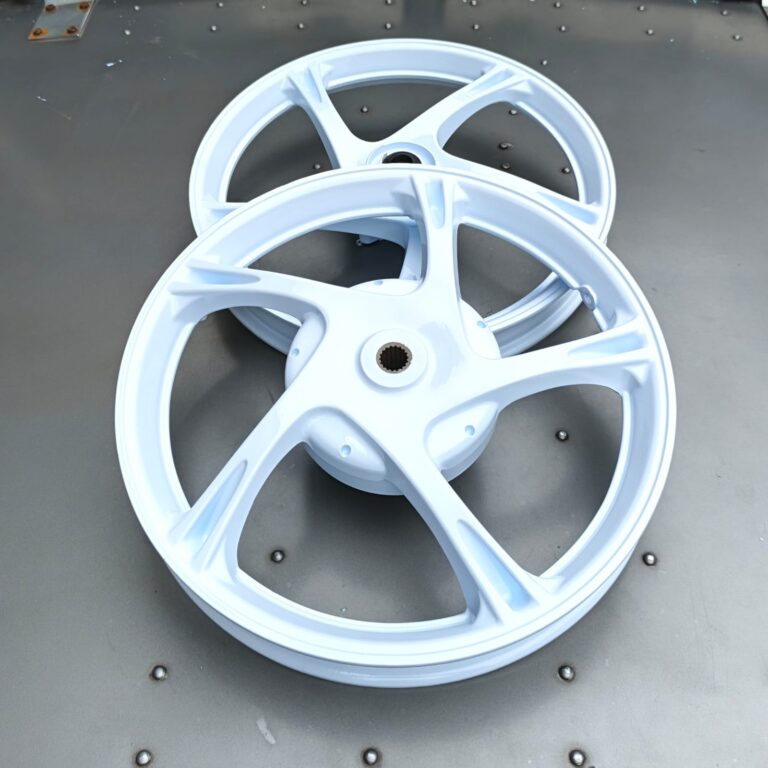 hasil powder coating velg warna putih glossy
